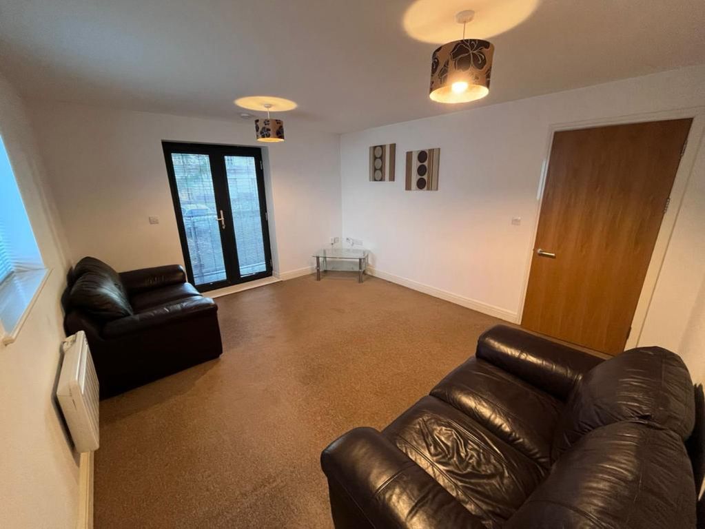 Property photo 2 of 7 Lounge