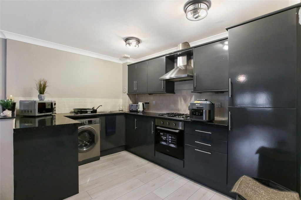 Property photo 3 of 20 Picture No. 09