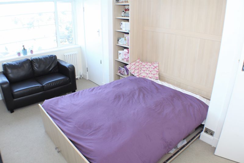 Property photo 3 of 15 Photo 1