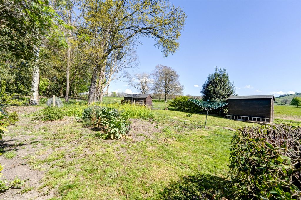 Property photo 3 of 48 Picture No. 33