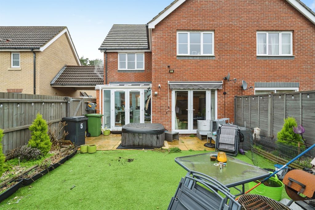 Property photo 2 of 14