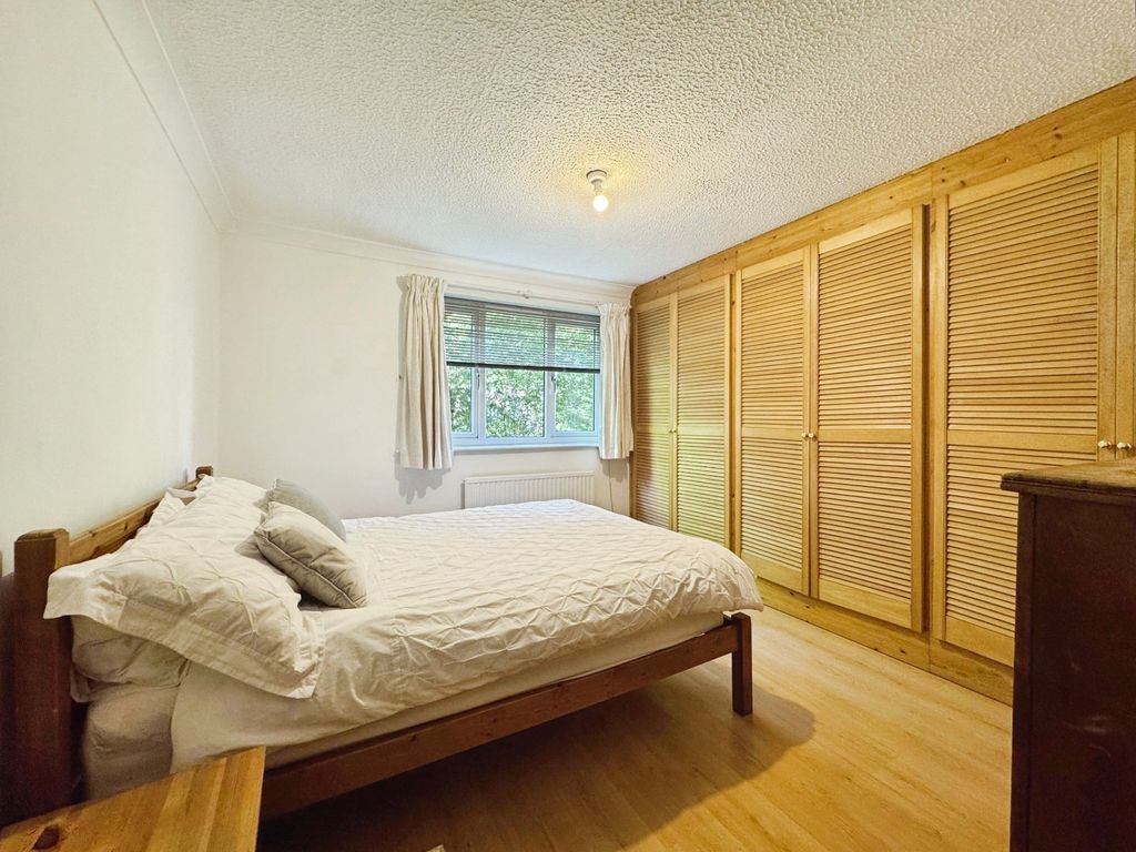 Property photo 3 of 13 Picture No. 11