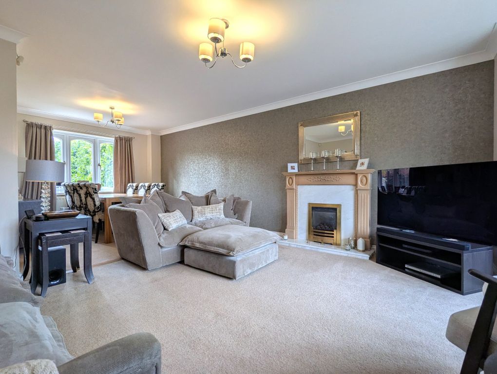 Property photo 2 of 29 Photograph 2