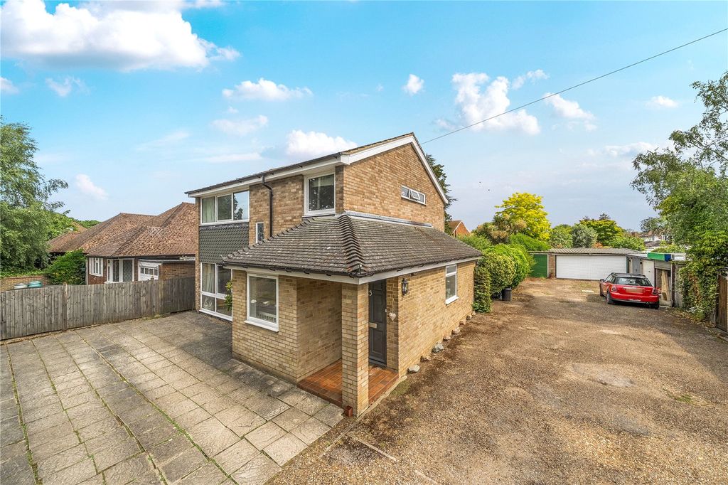 Property photo 1 of 17 Picture No. 27