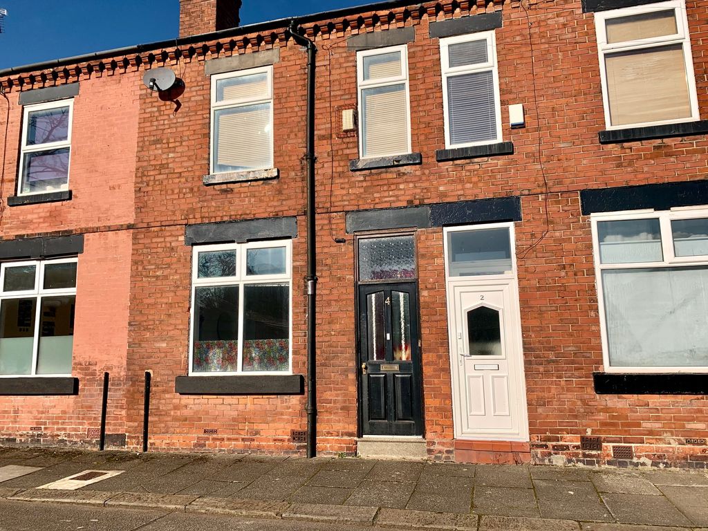 Property photo 1 of 16