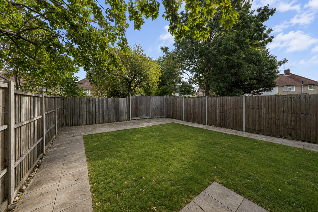 Property photo 3 of 11 B0447Ea5-0Fae-4A7B-A957-Da472A847A5c
