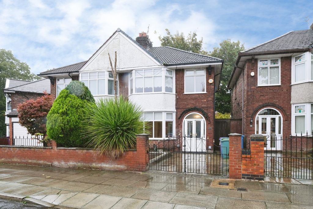 Property photo 1 of 19 Pbox-Img.Jpg