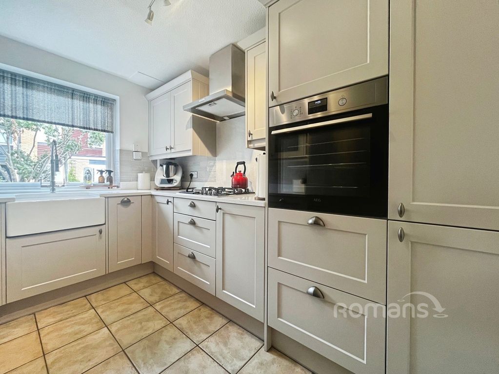 Property photo 3 of 16 Pbox-Img.Jpg