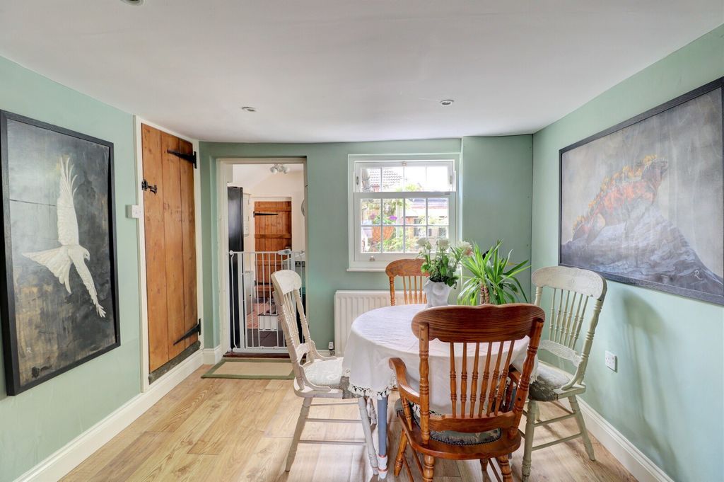 Property photo 3 of 15 Picture No. 05