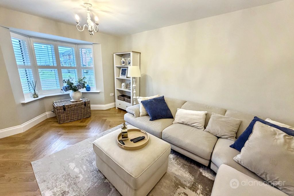 Property photo 2 of 20 4913814