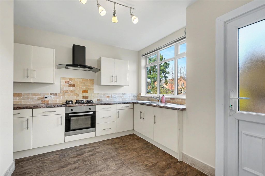 Property photo 3 of 8 Kitchen_1.Jpeg