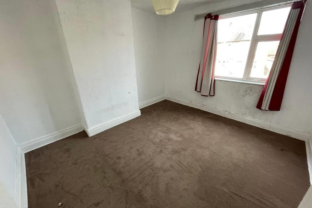 Property photo 3 of 9 4d5Ea91E-515F-4Ecc-A56A-61d0E923Fe55.Jpg