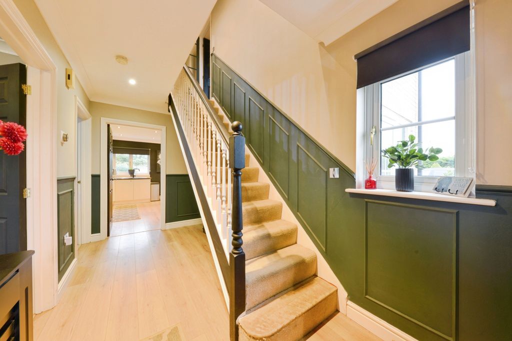 Additional image 12 of 4 bed detached house for saleRowan Crescent, Biggleswade SG18