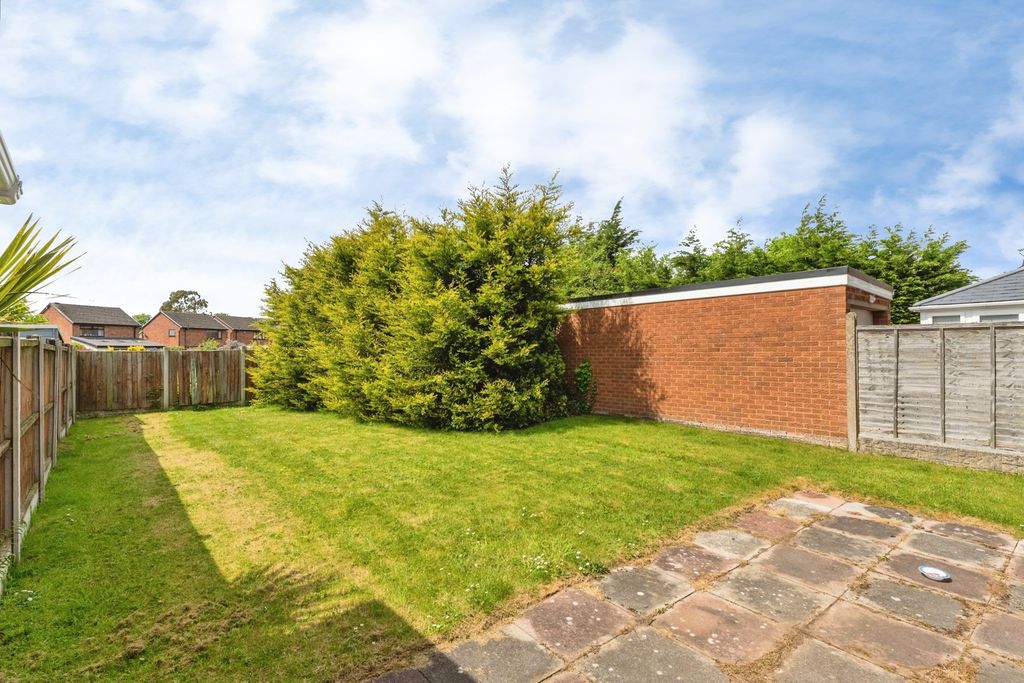 Property photo 3 of 13 Pbox-Img.Jpg