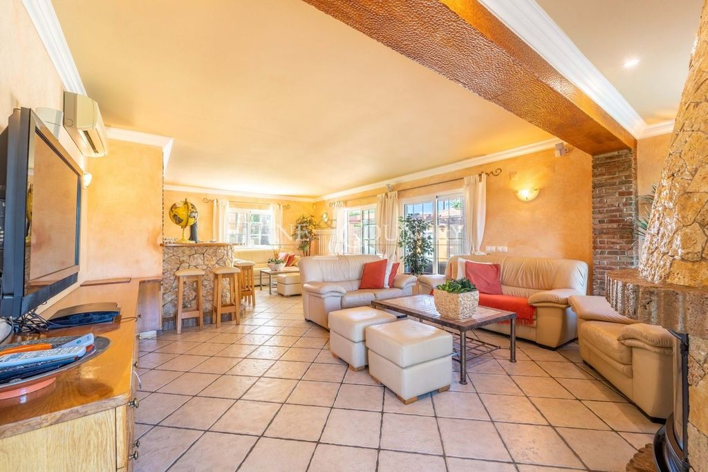 Property photo 3 of 30