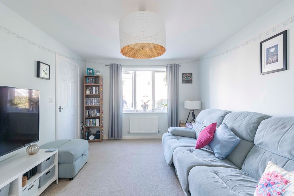 Property photo 3 of 20 Photo 5