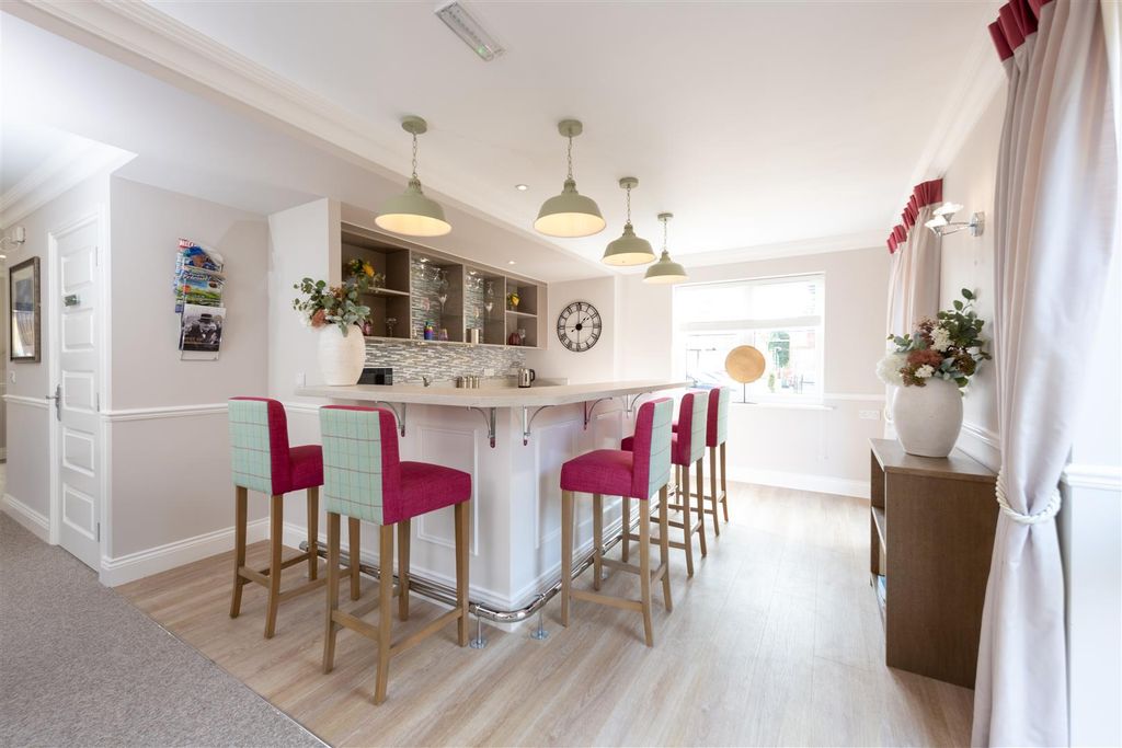 Additional image 13 of 1 bed property for saleColebrooke Lodge, Prices Lane, Reigate RH2