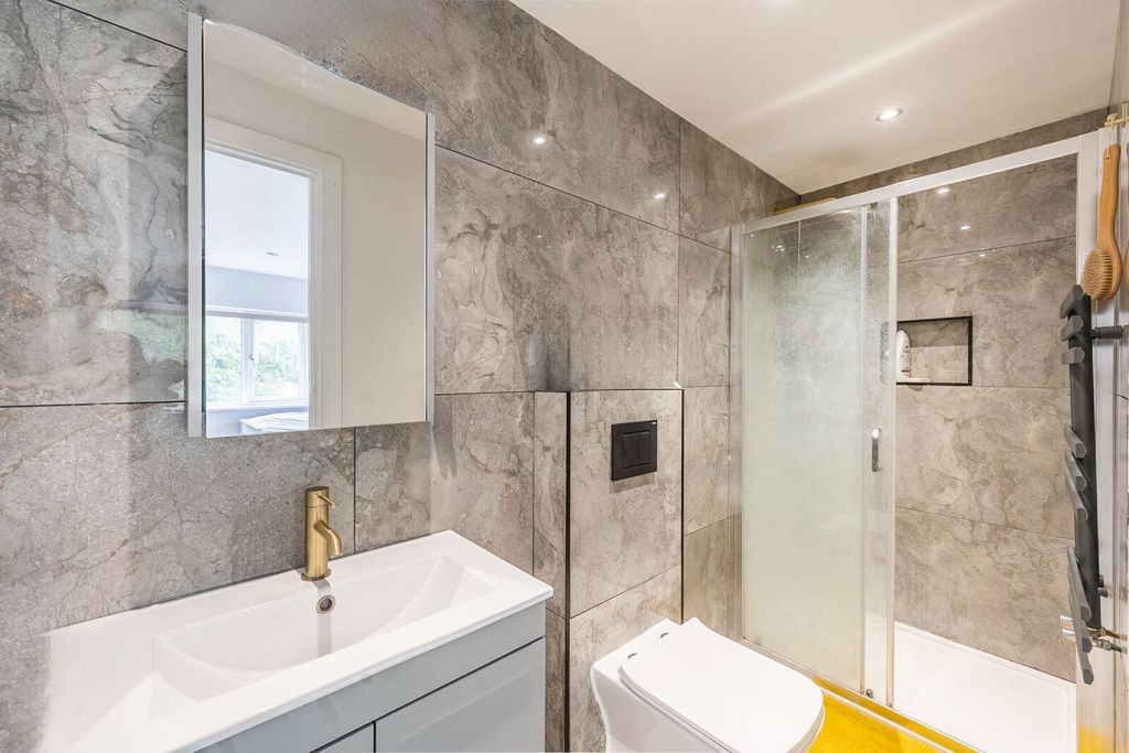 Additional image 24 of 5 bed detached house for saleLittle Potters, Bushey WD23