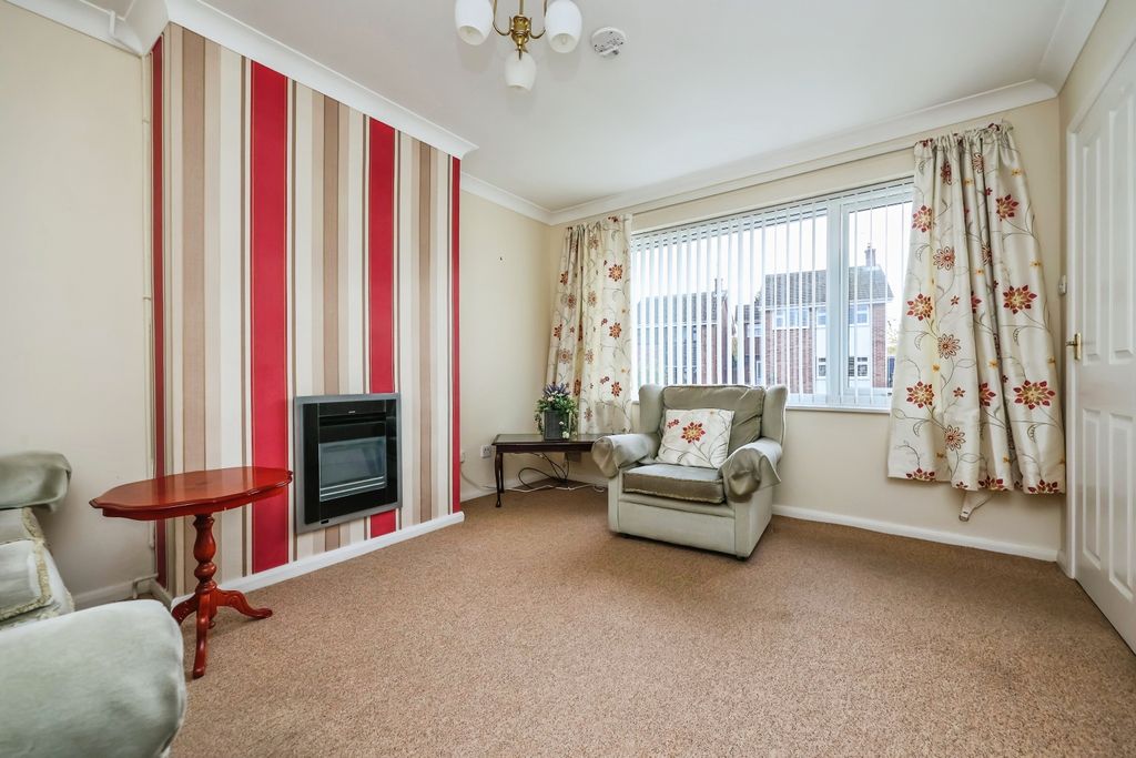 Property photo 2 of 15