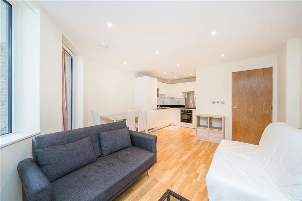 Property photo 2 of 4