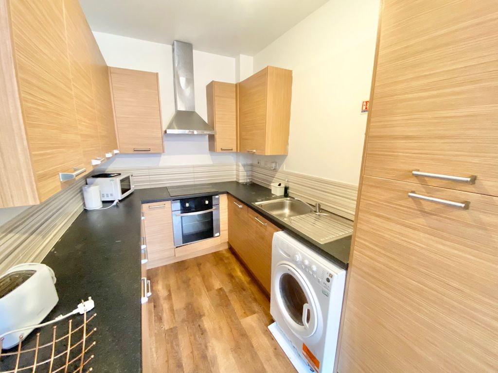 Property photo 2 of 5