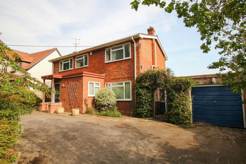 Property photo 1 of 22