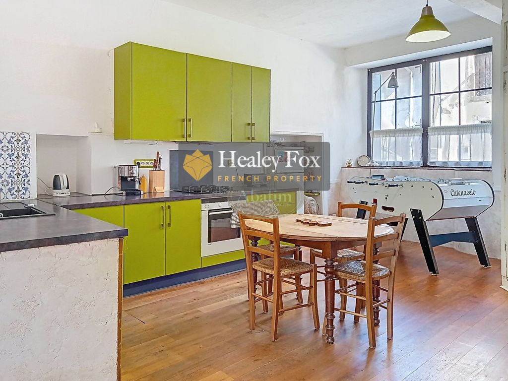 Property photo 3 of 27