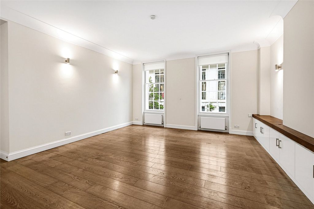 Property photo 3 of 16 Reception Room