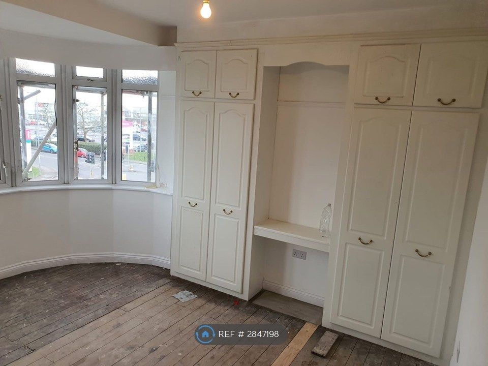Property photo 2 of 4
