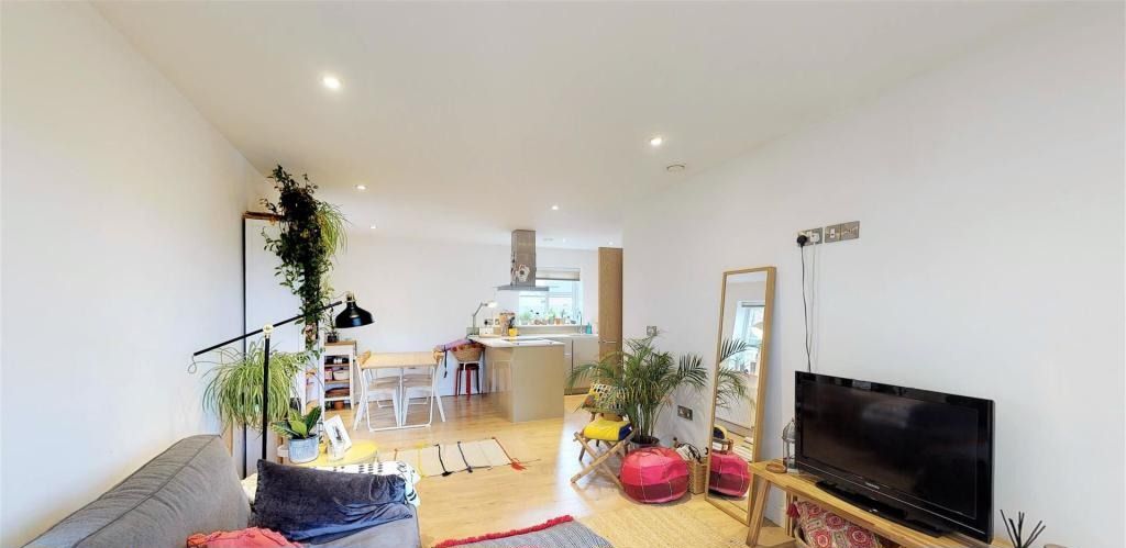 Property photo 3 of 12 3897253