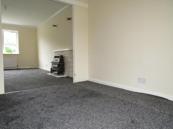 Property photo 3 of 9 Living Room