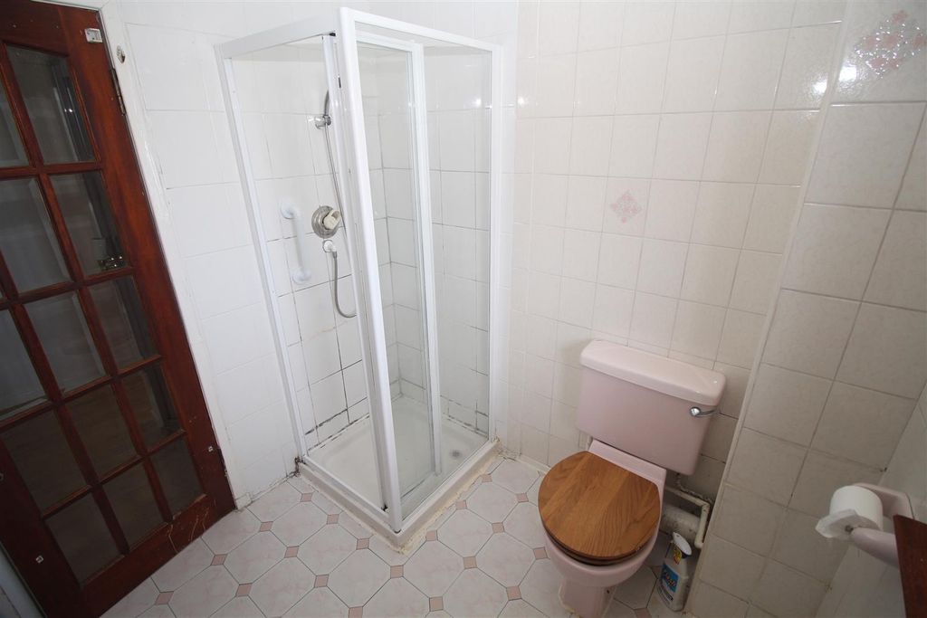 Additional image 11 of 2 bed flat for saleBridgend Avenue, Port Glasgow PA14