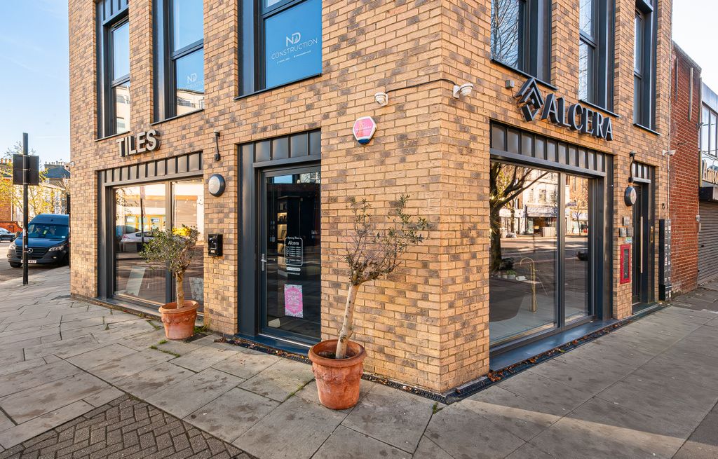 Property photo 1 of 11 Seven Sisters Road 146-005