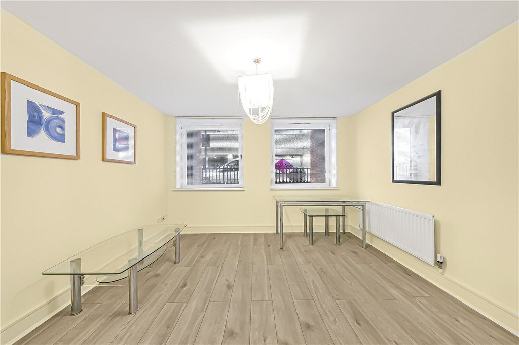 Property photo 3 of 13 Picture No. 19