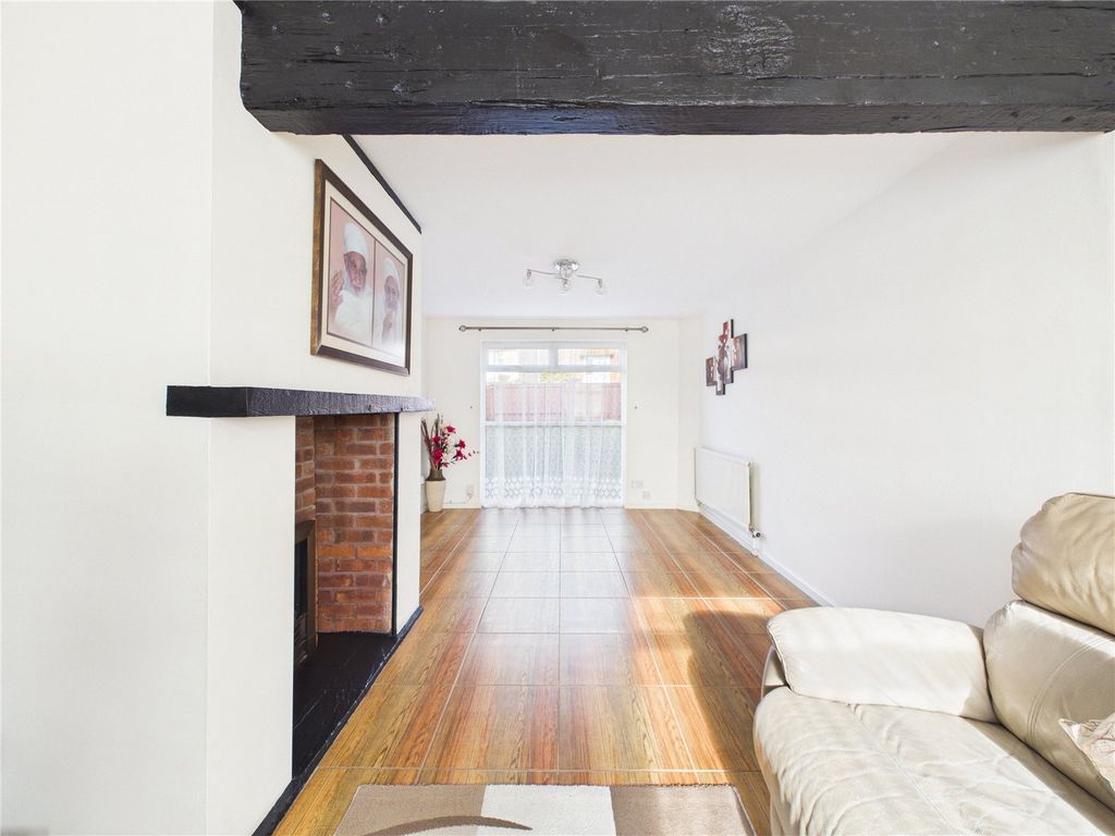 Property photo 3 of 16 Picture No. 18