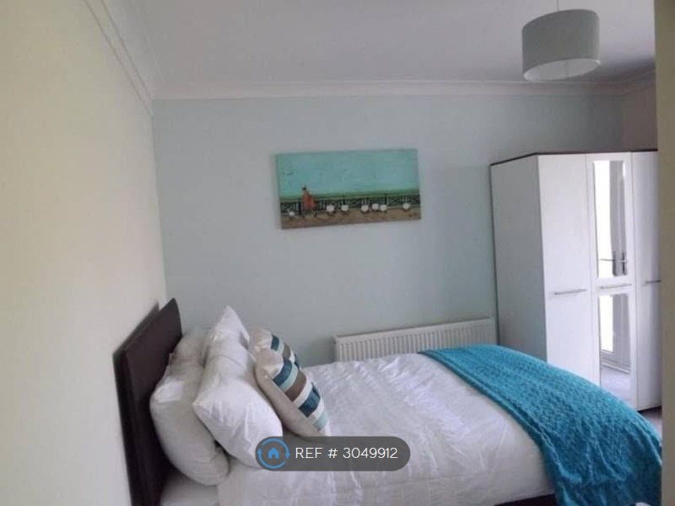 Property photo 1 of 4