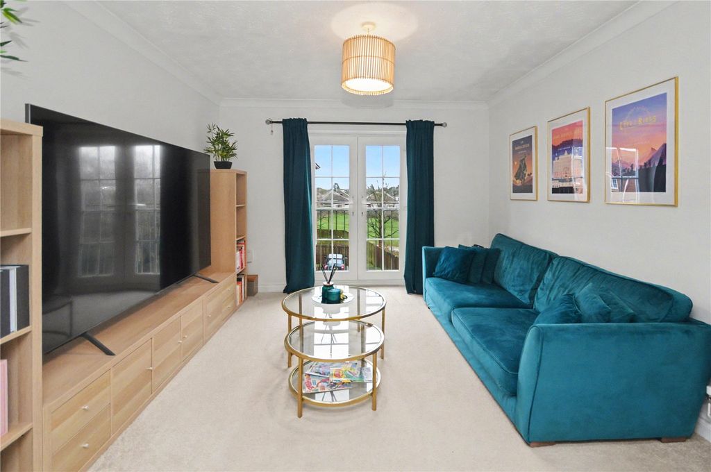 Property photo 3 of 10 Picture 3