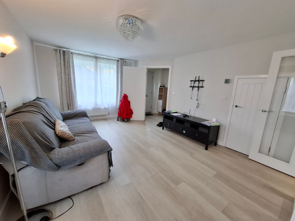 Property photo 2 of 22 Exterior