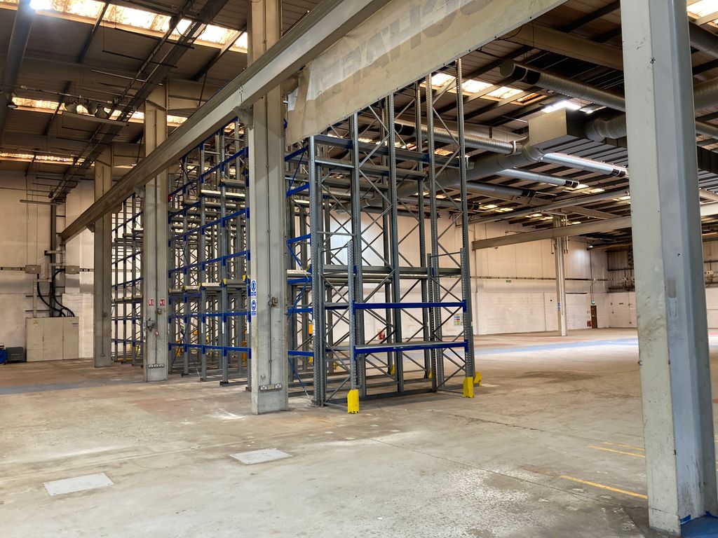 Property photo 3 of 9