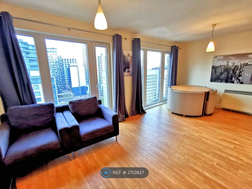 Property photo 2 of 26