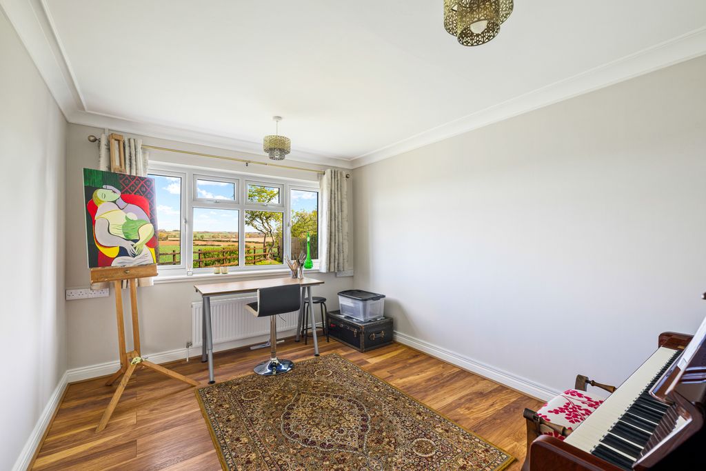 Additional image 9 of 4 bed detached house for saleLow Toynton Road, Horncastle LN9