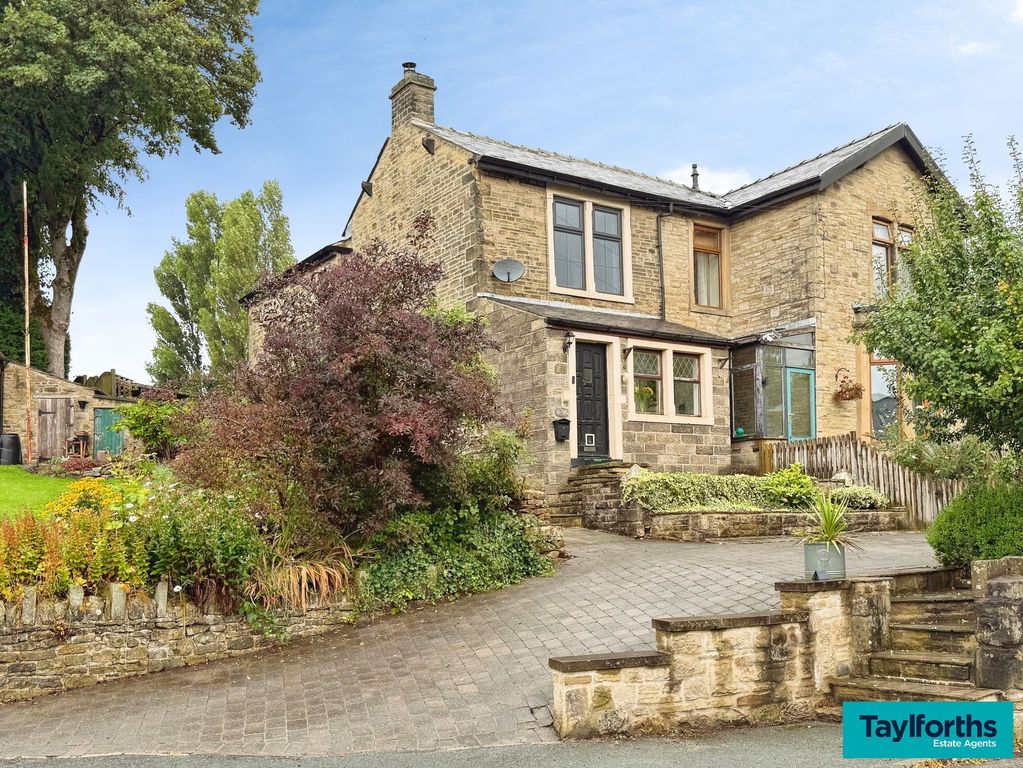 Property photo 1 of 31