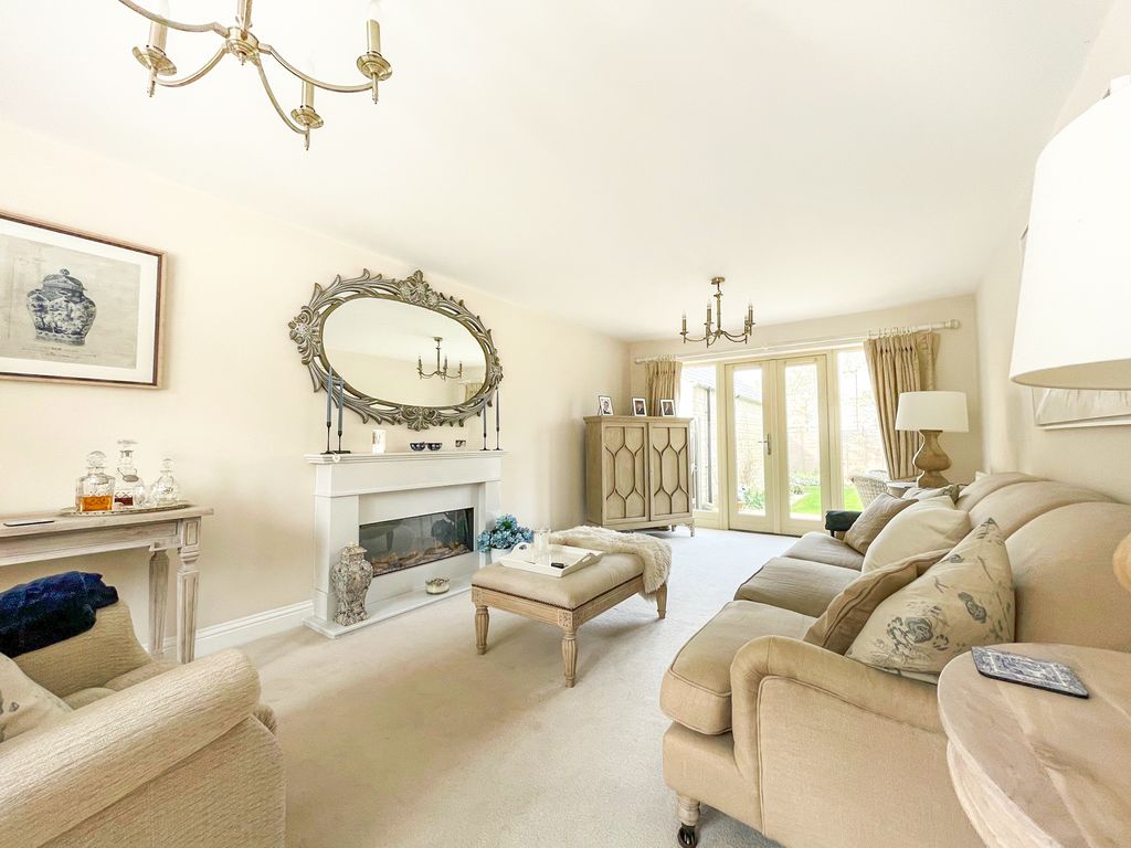 Property photo 3 of 16 2