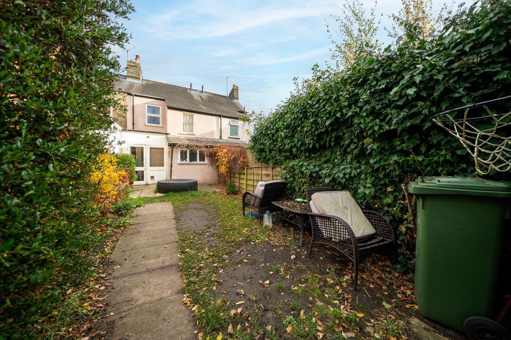 Property photo 2 of 15