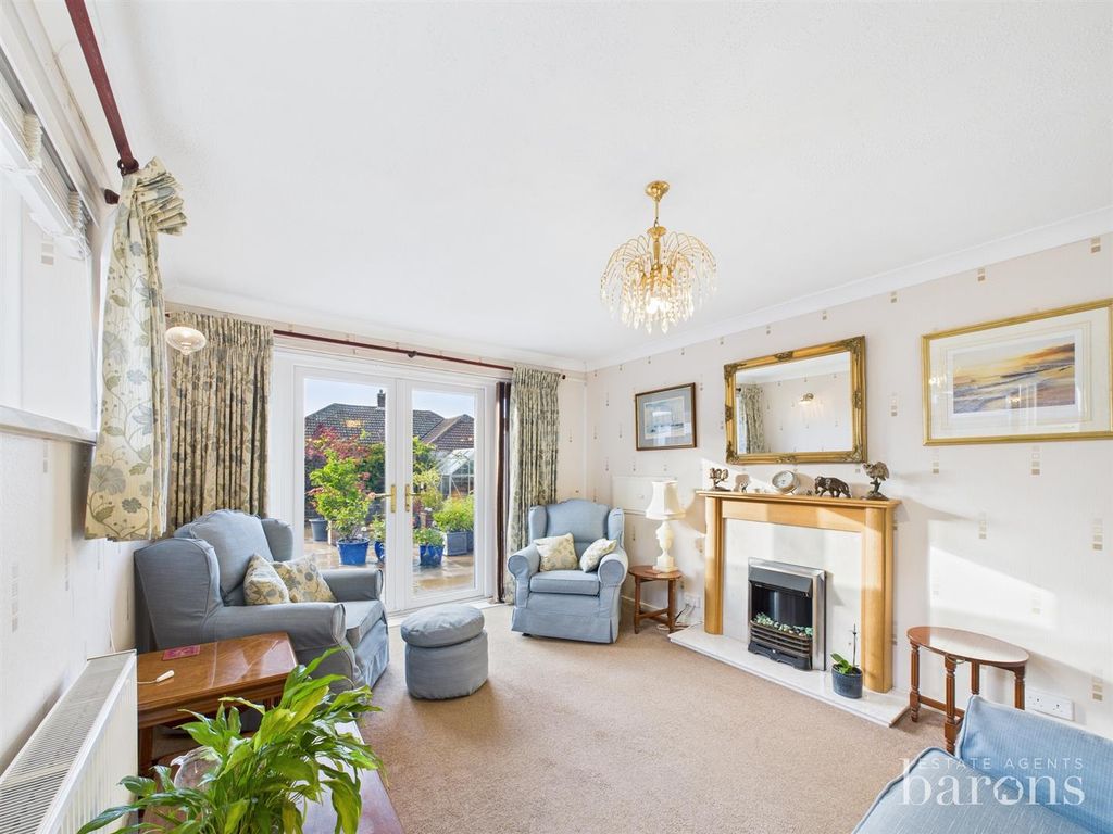 Property photo 3 of 17 Cam05500G0-Pr0067-Still016.Jpg