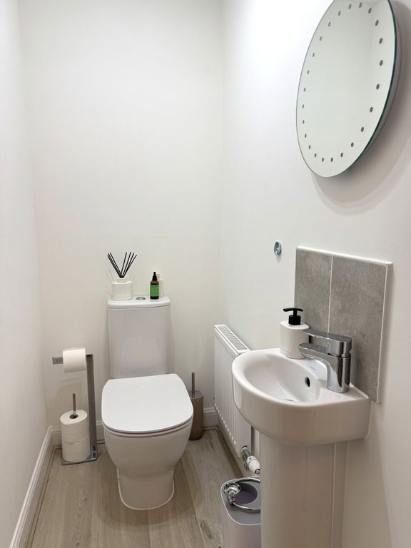 Property photo 3 of 17