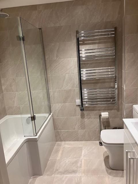 Property photo 3 of 6 Bathroom.Jpg