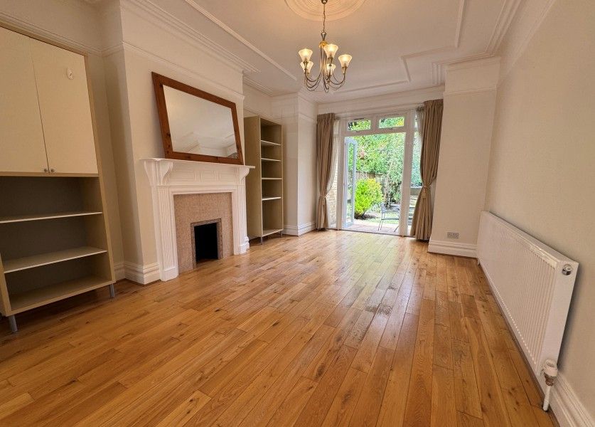 Property photo 2 of 22