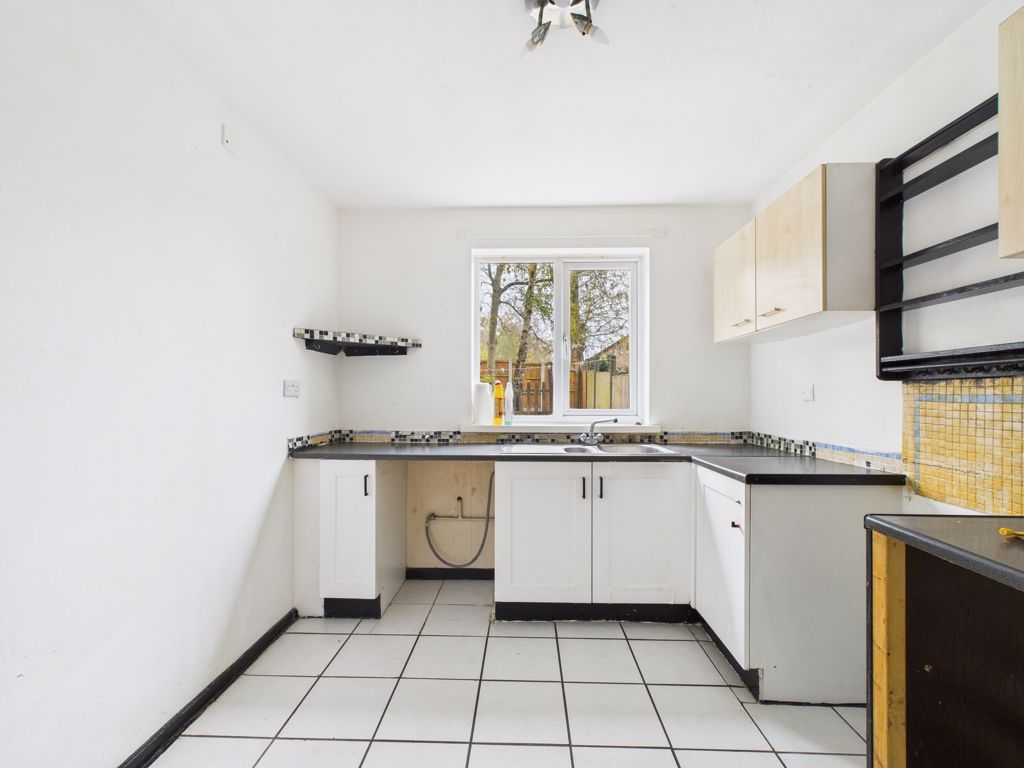 Property photo 3 of 13 Photo 2