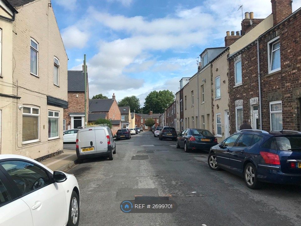 Property photo 3 of 10